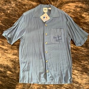 Lee Sport New York Yankees Embroidered Button-up
